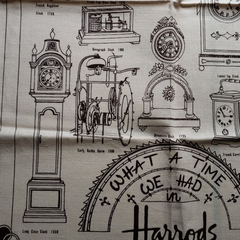 Unique vintage "clock" kitchen towel - Picture 6 of 8